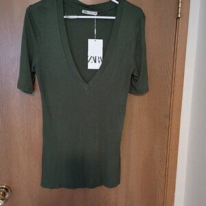Zara 1/2 Sleeve V neck